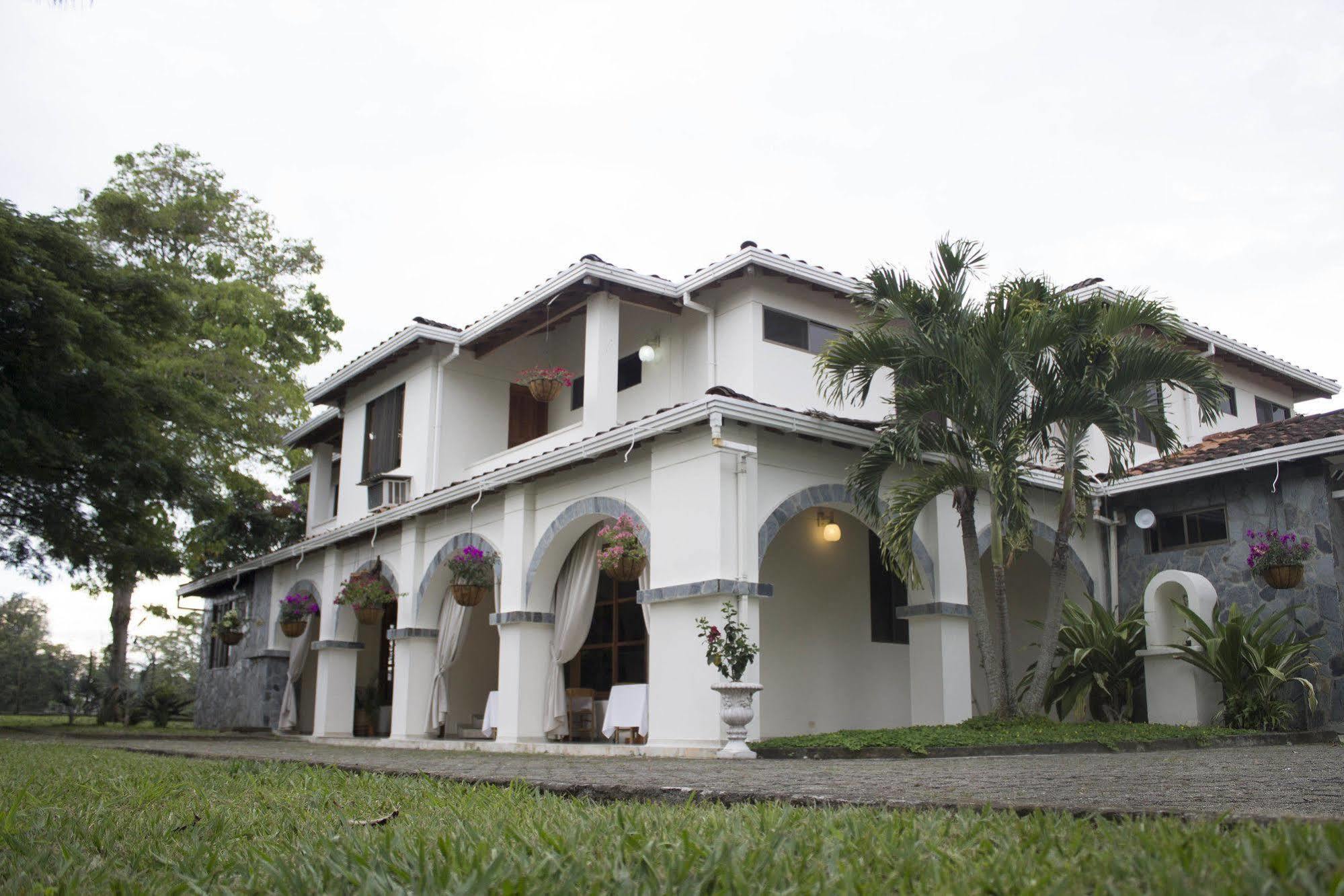El Lugar Boutique Hotel Cerritos 外观 照片